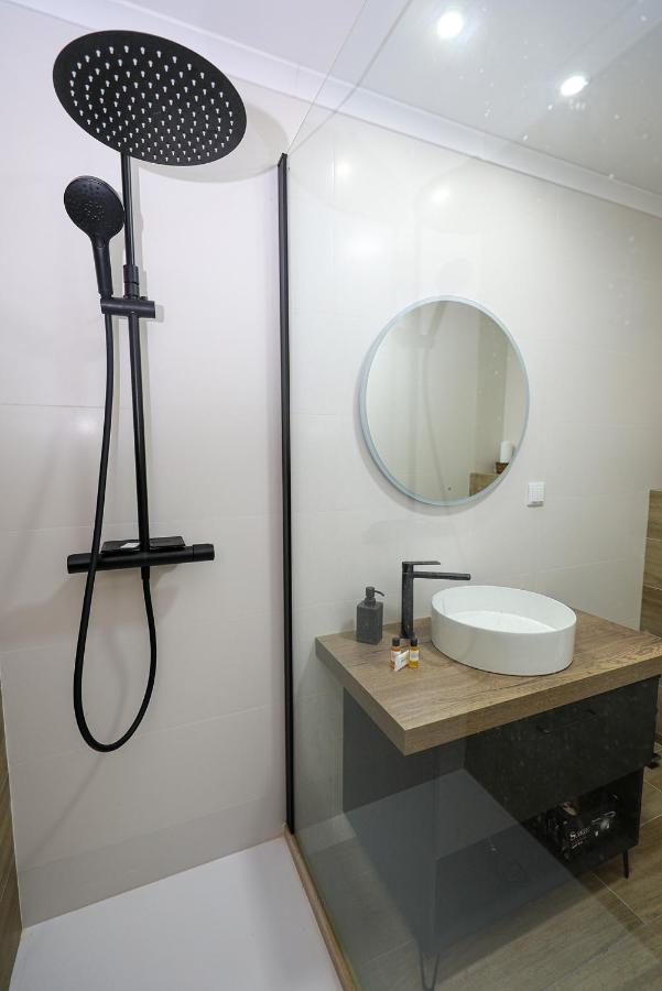 B11 - Beach Way Apartment Lagos Eksteriør bilde