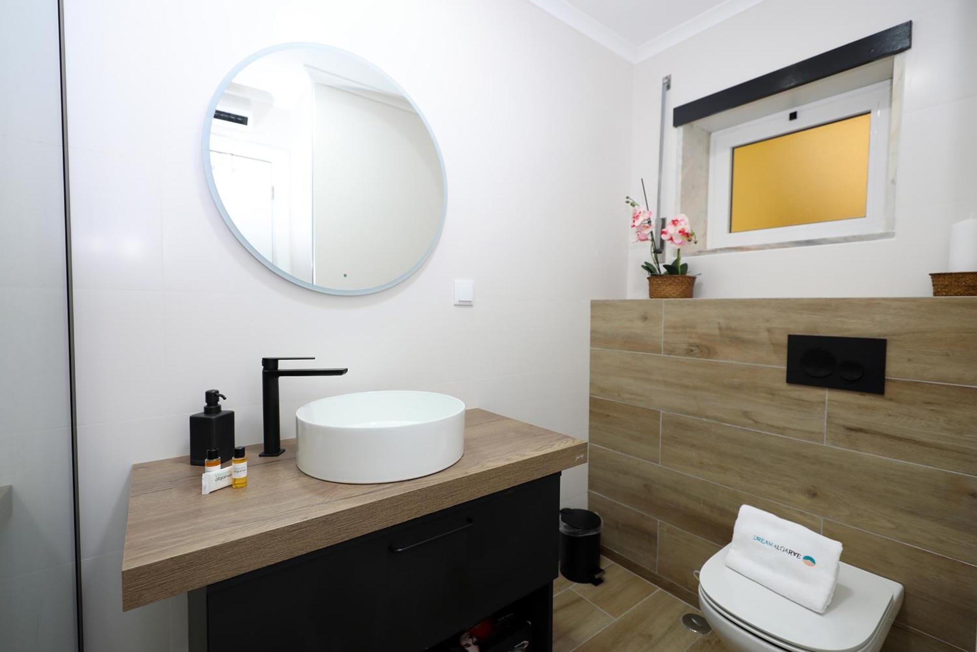 B11 - Beach Way Apartment Lagos Eksteriør bilde